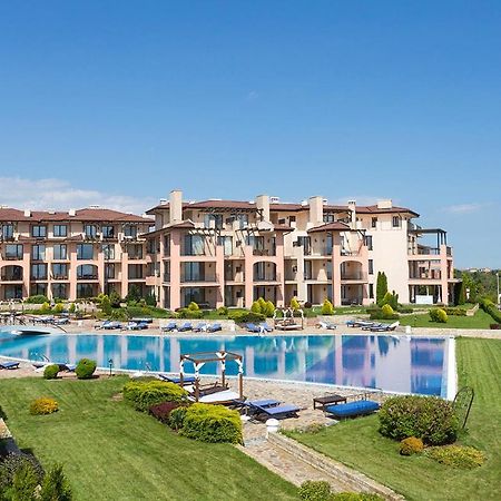 Sea View & Infinity Pool Apartments In Kaliakria Resort Балчик Экстерьер фото